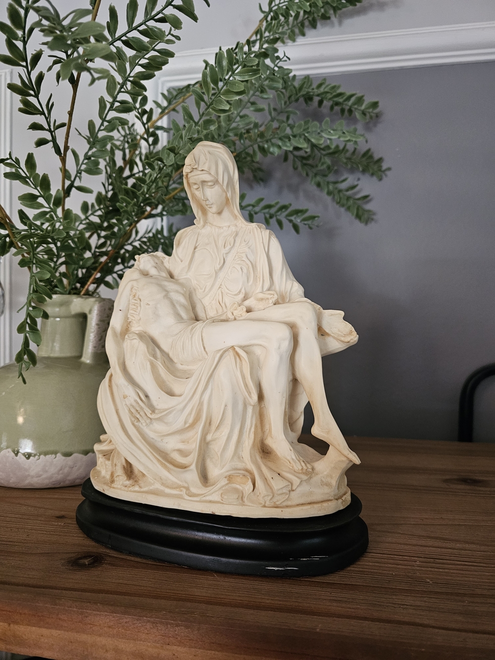 Ivory Pietà Sculpture Figurine - Classic Home Art